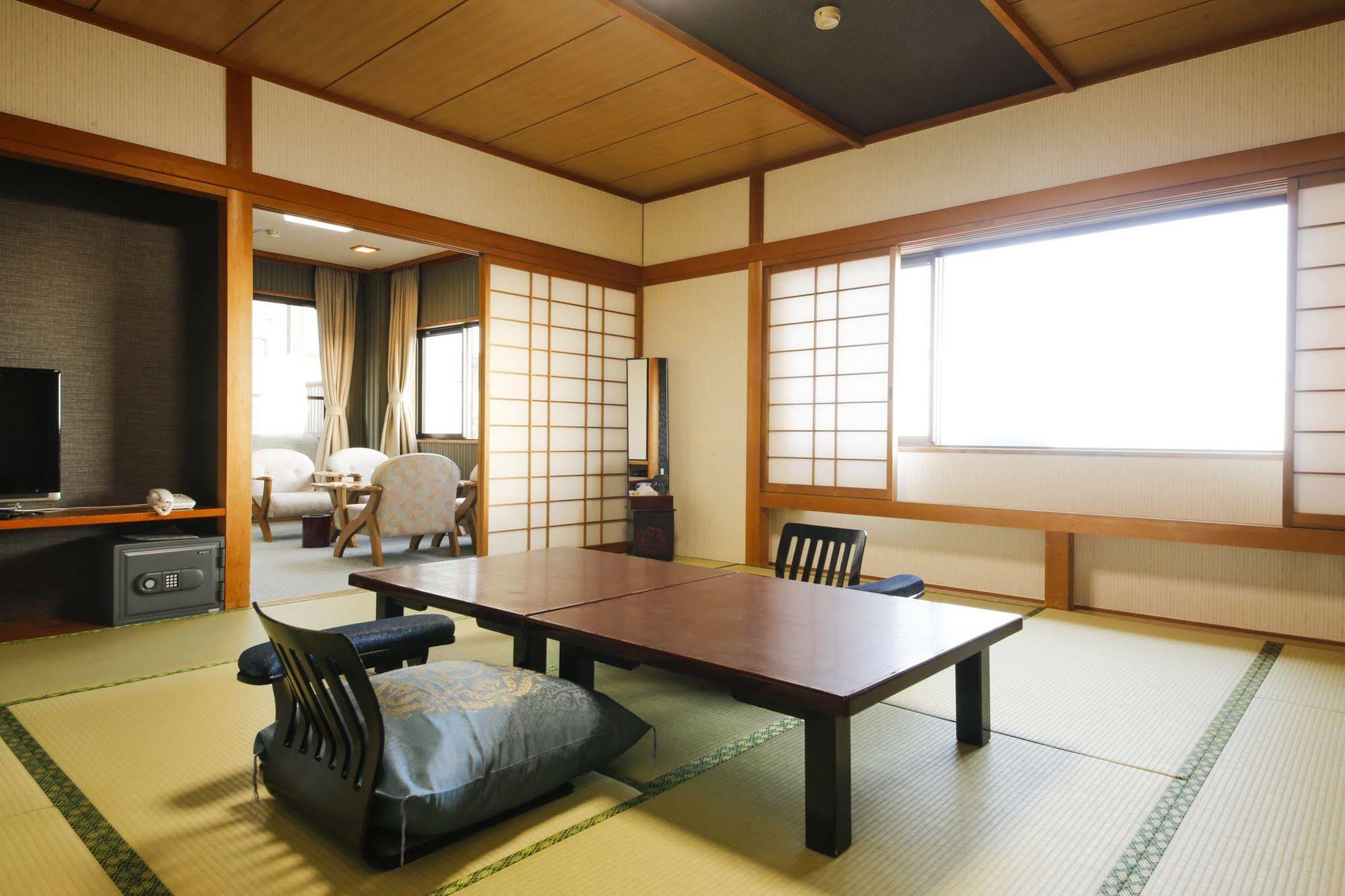 Resort Hills Toyohama Soranokaze Toba Exterior photo